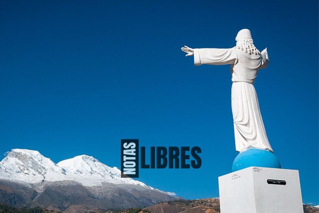 6 lugares turísticos en Ancash 1 Cristo de Yungay